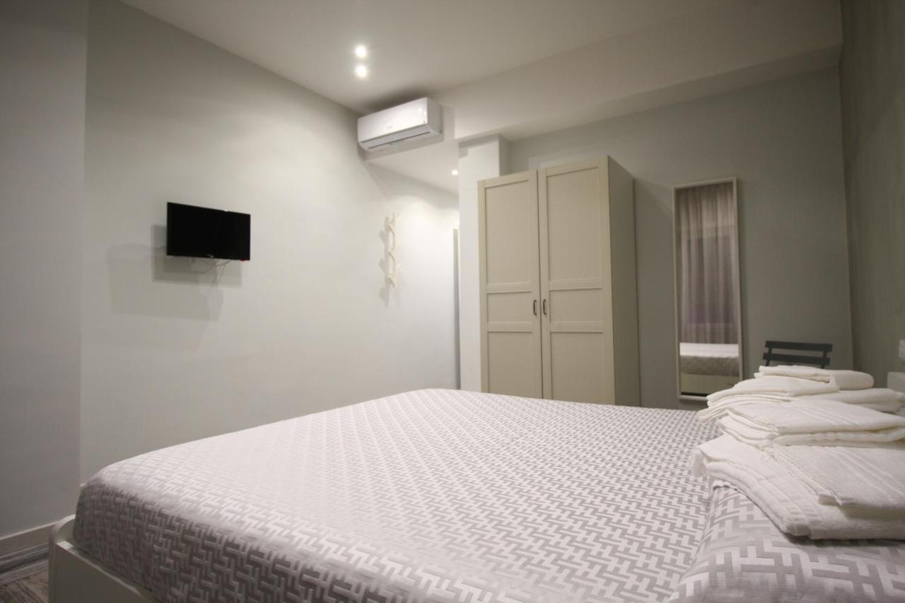 Recia Room Neapel Exterior foto