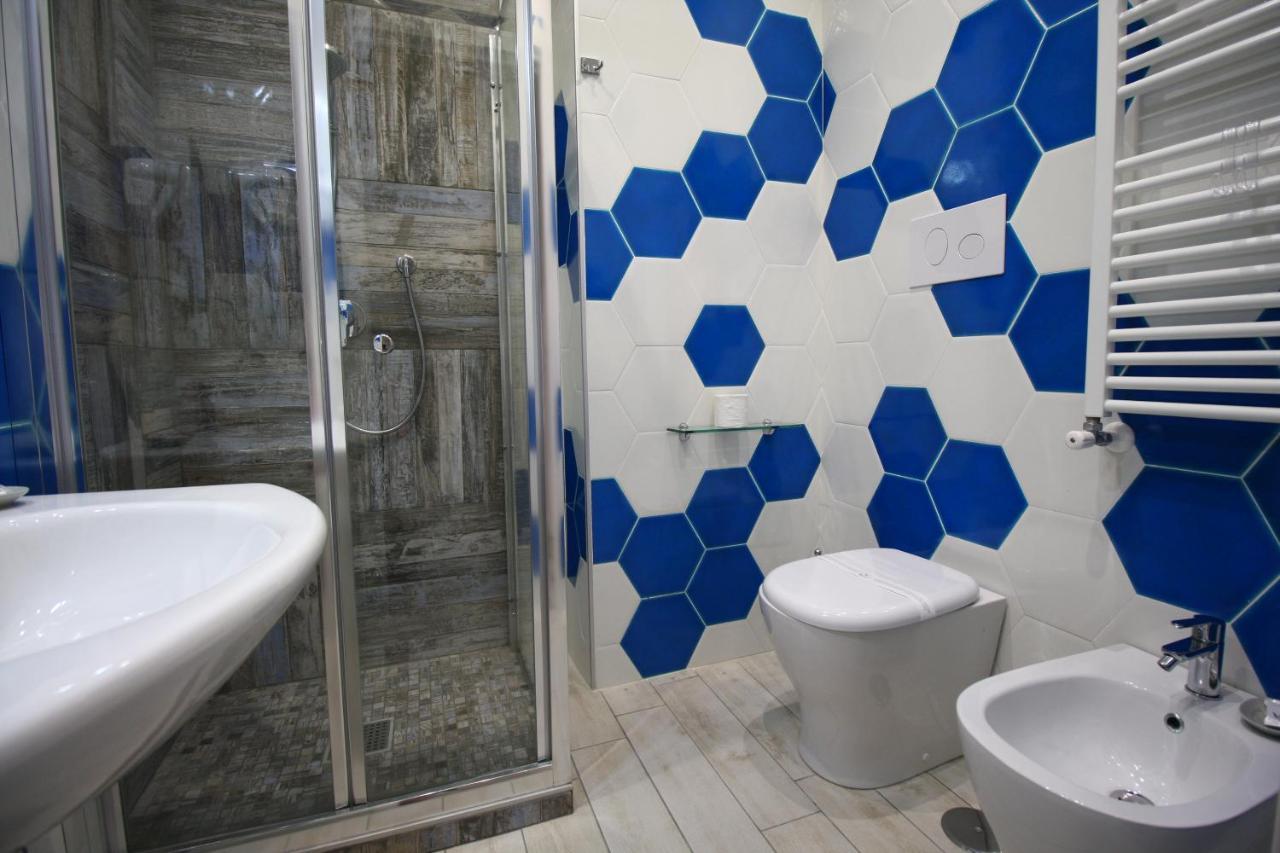 Recia Room Neapel Exterior foto